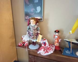 Items Located in The Lower Level Family Room