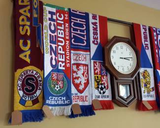 Items Located In The Family Room