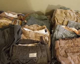 Items Located In The Master Bedroom