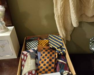 Items Located In The Master Bedroom