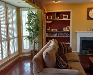 Items Located In The Family Room