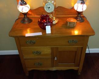 Items Located In The Family Room