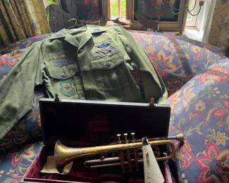 airforce uniform (owner took the uniform back)  *trumpet and antique violin (not pictured)