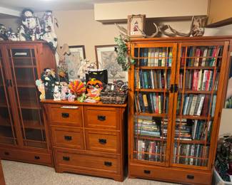 ONE GLASS CABINET IS SOLD