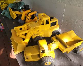 Lots of vintage vehicles