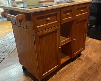 Kitchen island