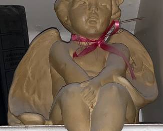 Sitting Shelf Angel