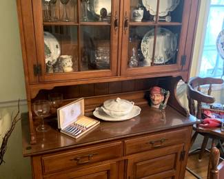 Vintage China Cabinet Mid-Century