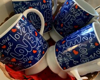 Vintage Retro Love-Themed Heart-Shaped Mugs