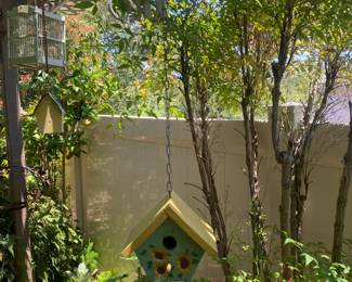 outdoor decor/ bird house