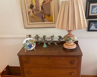lamp, wall decor, dresser