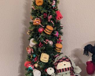 McDonald's kids meal ornament tree