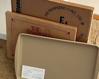 Never been used Pampered Chef stoneware