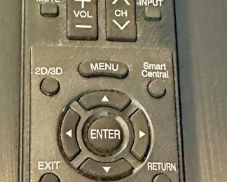 Sharp LC-60LE650U Smart TV, WiFi, HDMI, DIVX+, Dolby and DTX. Remote Control