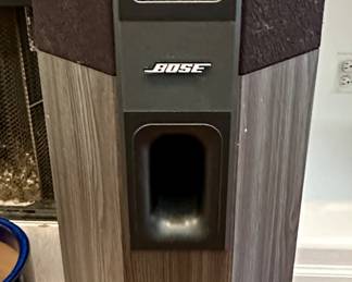 Bose 701 Speakers. Direct/Reflecting