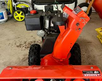 Ariens ST824 Snow Blower