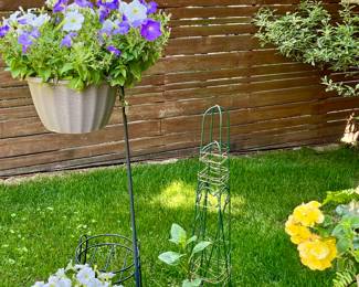 We have a Great Selection of Beautiful Potted Flowers, Shepherd Hooks, Bird Bath and Planters.