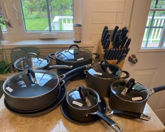 Circulon pots and pans