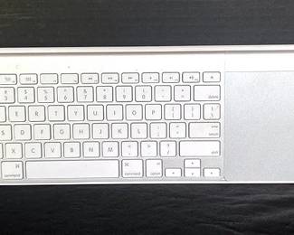 Apple Wireless Keyboard with Trackpad 