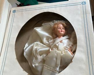 Costume Doll-still in box - eyes move 