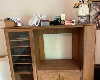 TV cabinet with side storage 