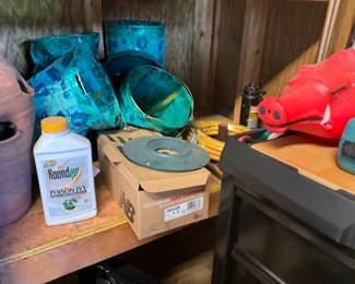 Outside storage building - Miscellaneous 