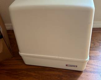 Bernini Portable  Serger in case