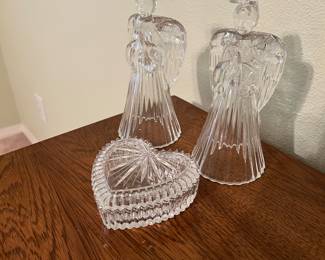 Cut glass Angel pair and  cut glass heart with lid 
