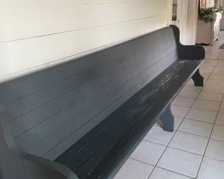 Very long bench - 9 and a half foot 