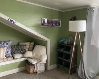 Floor lamp.  More pillows 