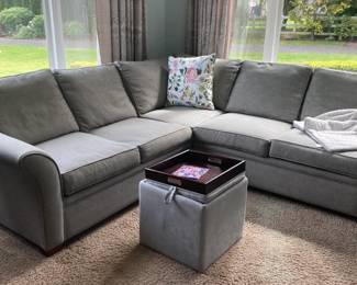 Very nice grey sectional