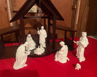 Huge Lenox nativity scene. The rest of the pieces are stored in their original boxes. 