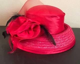Woman's Red Straw Hat K125