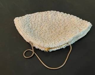 Vintage 1960's La Regale Ivory Beaded Purse C84