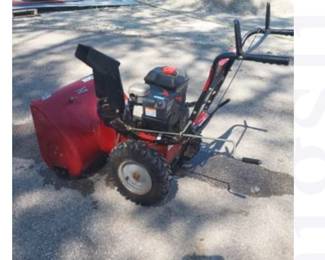 Heavy duty snow blower