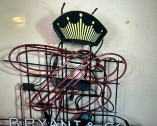 Vintage neon sign - works