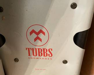 Tubbs 30 snow shoes 2 pairs