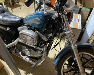 1991 Harley Davidson XL 1200 - No Key, in process of getting a key from HD