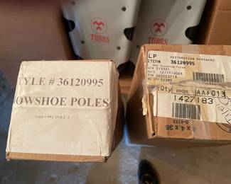 Poles for snow shoes