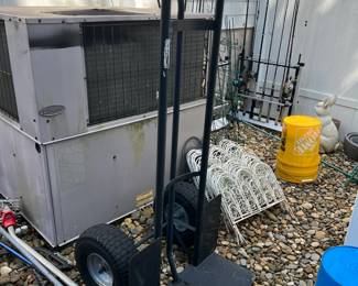 Industrial size hand truck