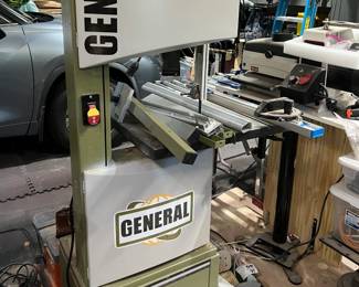 General Wood Cutting Band Saw