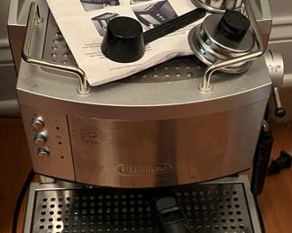 DeLonghi Coffee/Expresso maker