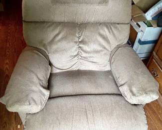 386 LaZBoy Recliner
