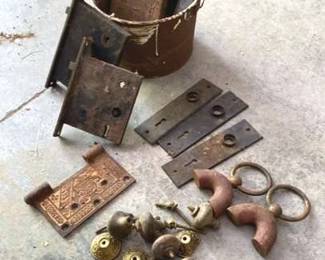 680 Assorted Door Hardware
