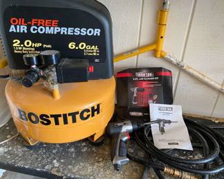 654 Air Compressor W Air Hammer Kit