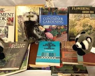 242 Mystery Lot Home Garden Books