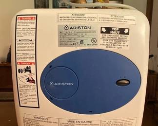 122 Mini Tank Electric Water Heater