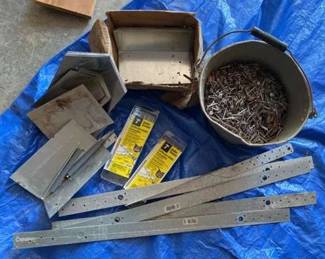 661 Mystery Lot Gutter Screws More