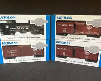 015 368 Bachmann HO Silver Series