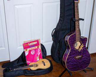 Ukulele, Luna electric acoustic guitar 